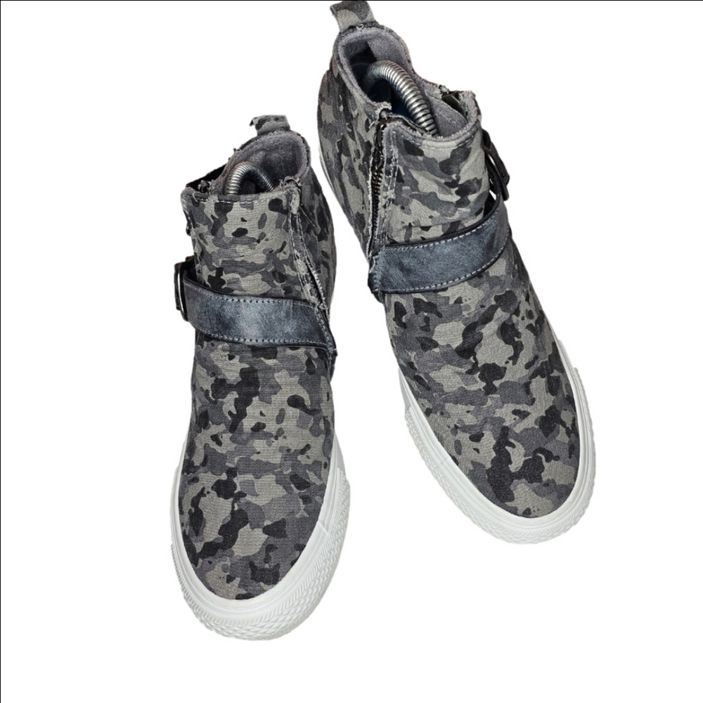 Blowfish Grey Camo Hightop Fashion Sneakers, Women's Size 10